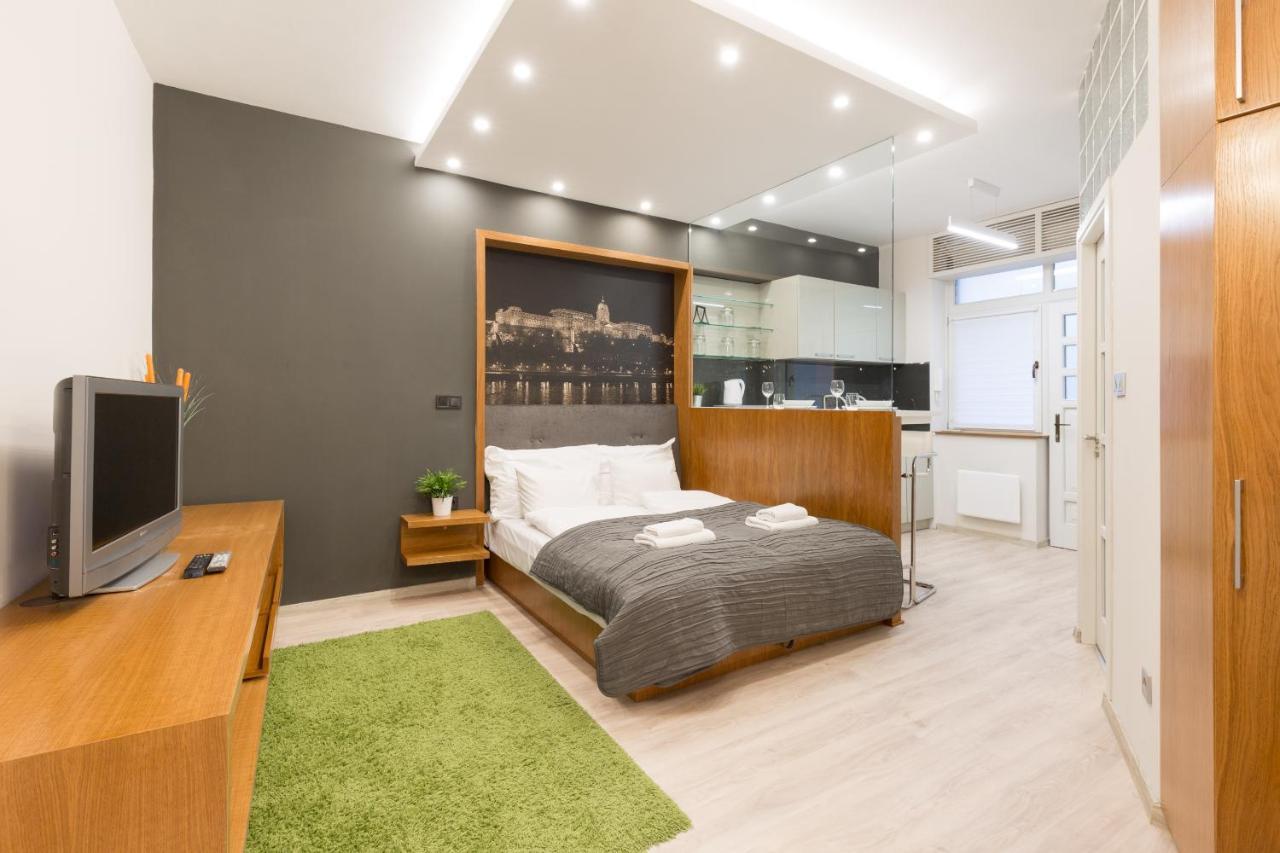 Retro Budapest Dream Suite Near The Danube Exterior foto