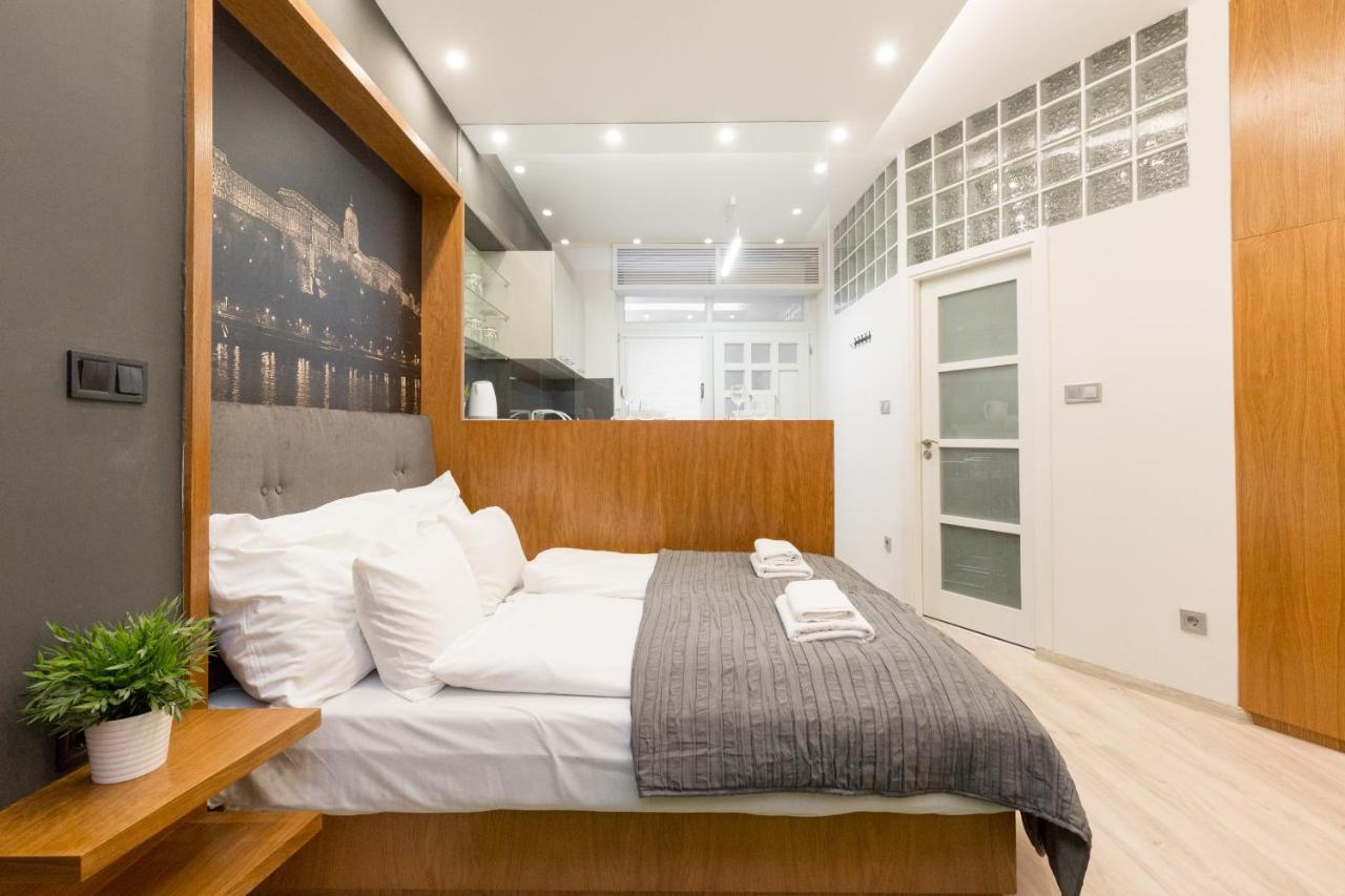 Retro Budapest Dream Suite Near The Danube Exterior foto